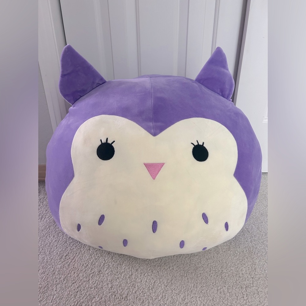 Holly the Purple Owl Squishmallow